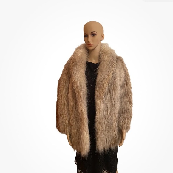 NEW JUICY COUTURE WILD BLONDE FAUX FUR FEATHER JACKET ORG. $548.00 SIZE SMALL - Picture 3 of 9